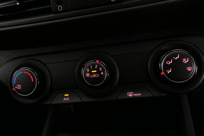 2019 MY20 Kia Cerato Hatch BD S with Safety Pack Hatchback Image 7