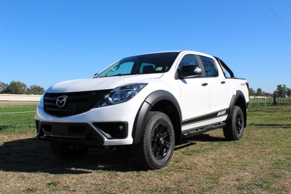 2019 Mazda BT-50 UR 4x4 3.2L Dual Cab Pickup Boss Cab chassis Image 2