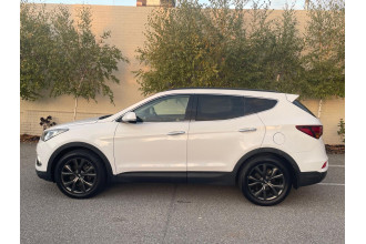 2017 Hyundai Santa Fe DM3 Series II Active X SUV