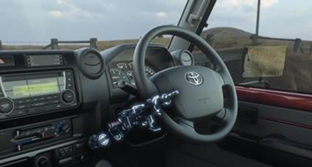 LandCruiser 70 Collapsible steering column