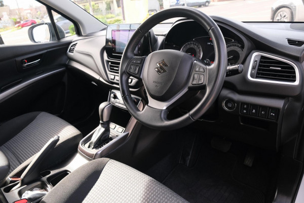 2024 Suzuki S-Cross JYB  SUV Image 7