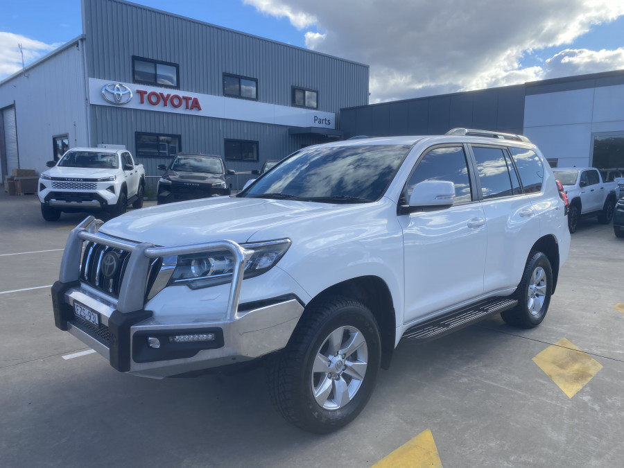 2018 Toyota LandCruiser Prado GDJ150R GXL SUV Image 3