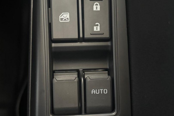 2026 MY25.5 Isuzu D-MAX RG SX High Ride Cab Chassis Image 16