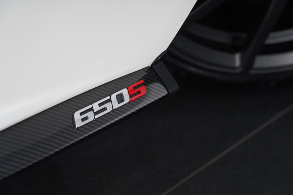 2016 Mclaren 650s Spider  Convertible Image 23
