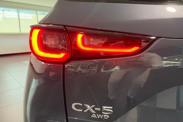 2026 Mazda CX-5 KM Series G25 Akera SUV Image 9