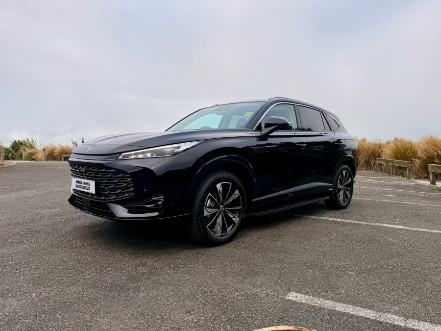 2026 MY25 MG HS AS33 Super Hybrid Essence SUV Image 7