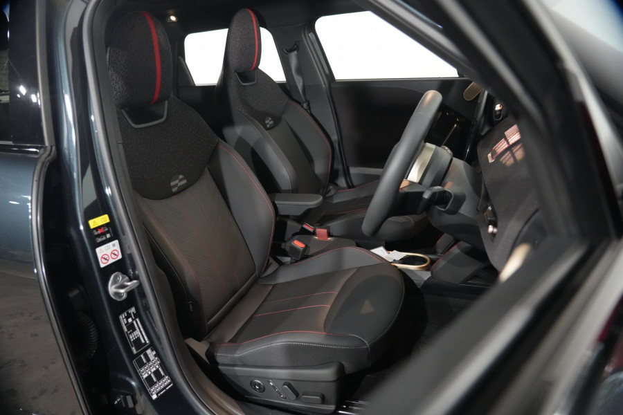 2025 MINI Aceman Jcw E Hatch Image 23