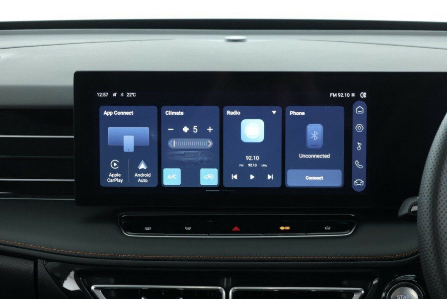 2024 MY24.5 MG HS AS33 Vibe SUV Image 22