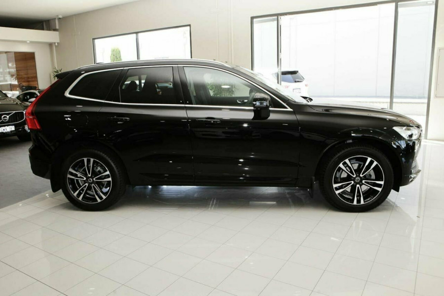 2019 MY20 Volvo XC60 UZ MY20 T5 AWD Momentum Suv Image 4