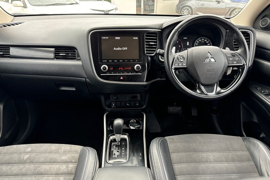 2021 Mitsubishi Outlander ZL LS Wagon Image 6