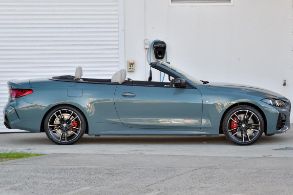 2026 BMW 4 Series G23 LCI M440i xDrive Convertible image 3