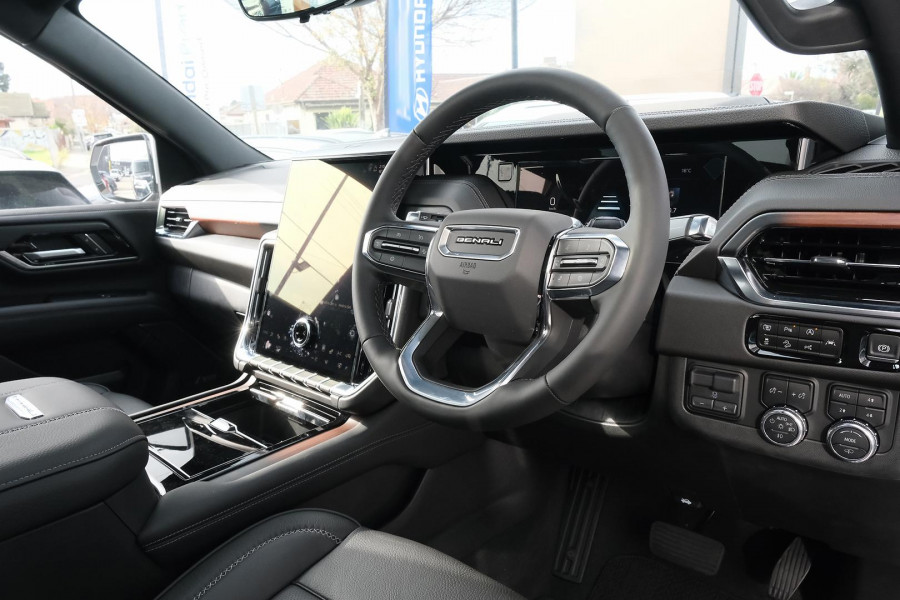 2025 GMC Yukon T1 Denali SUV Image 7