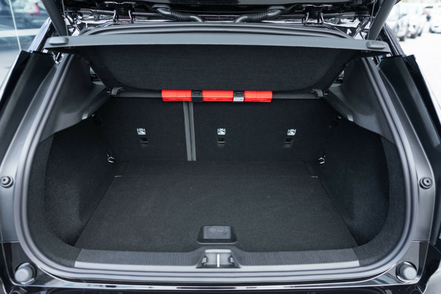2026 Volvo EX30  Single Motor Extended Range Plus SUV Image 20