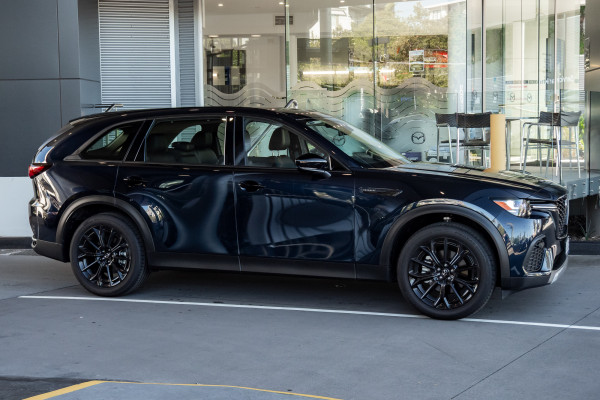 2026 MY25 Mazda CX-70 KJ G50e GT SUV Image 3