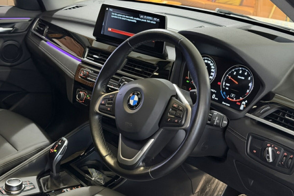 2019 BMW X1 F48 LCI sDrive20i SUV Image 13