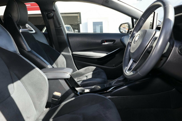 2022 Toyota Corolla ZWE219R  ZR Hybrid Hatch Image 8