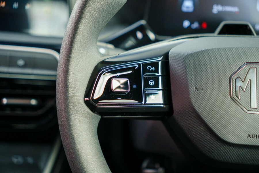 2025 MY25.5 MG MG3 ZP22 Vibe Hatch Image 11