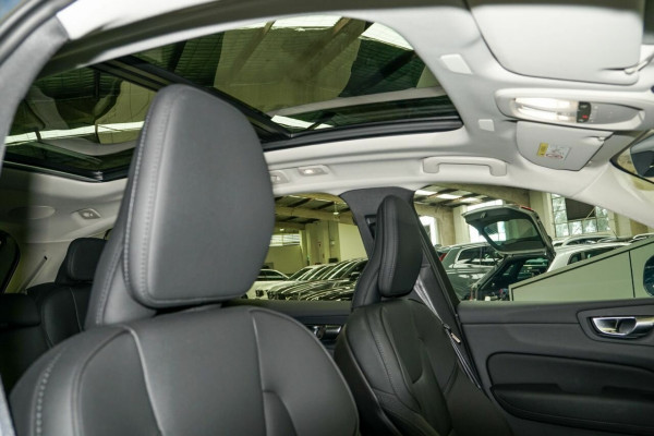 2025 MY26 Volvo XC60 UZ Plus B5 Bright SUV Image 15
