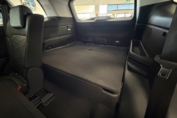 2026 MY26.5 Ford Everest UB Active SUV Image 13