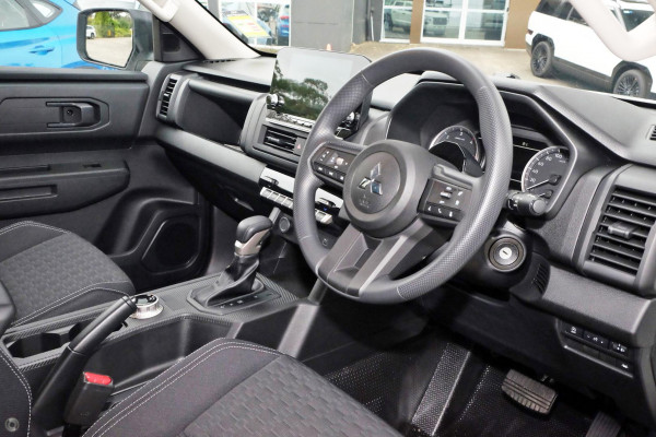 2025 Mitsubishi Triton MV  GLX+ Cab Chassis Image 6