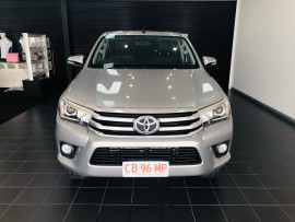 2015 Toyota HiLux GUN126R SR5 Utility