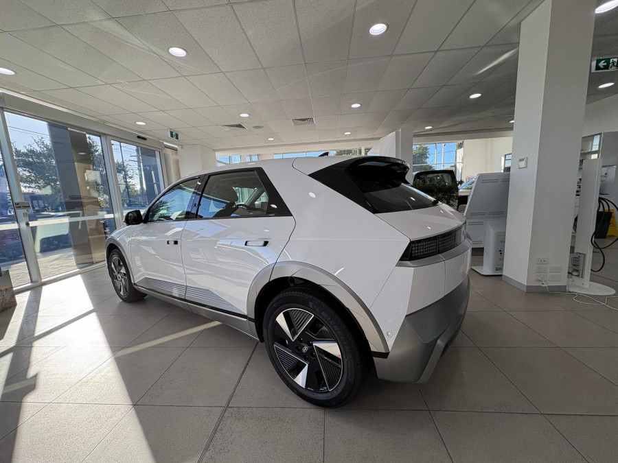 2026 Hyundai IONIQ 5 NE.V6  SUV Image 5
