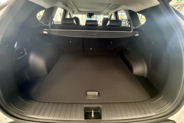 2026 Hyundai Tucson NX4.V4 Hybrid Premium SUV Image 12