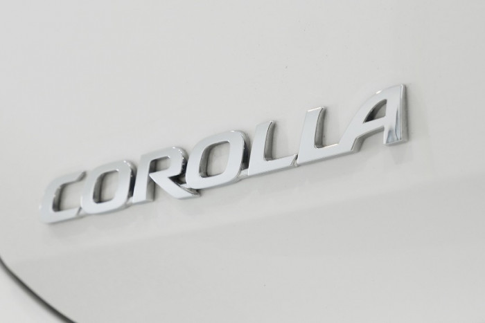 2017 Toyota Corolla ZRE182R Ascent Hatchback Image 20