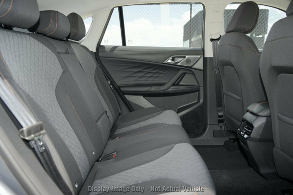 2025 MG HS AS33P Super Hybrid Excite SUV Image 10