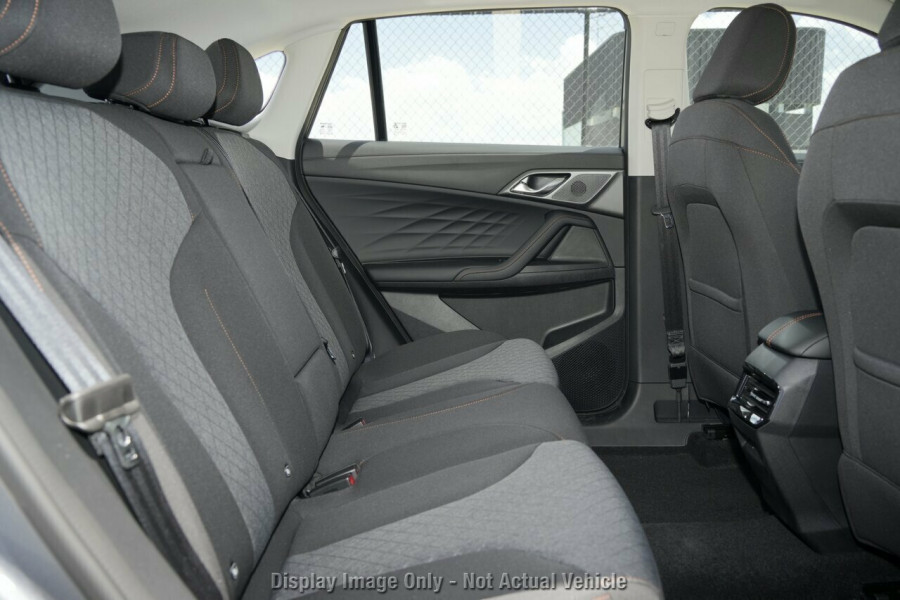 2025 MG HS AS33P Super Hybrid Excite SUV Image 10