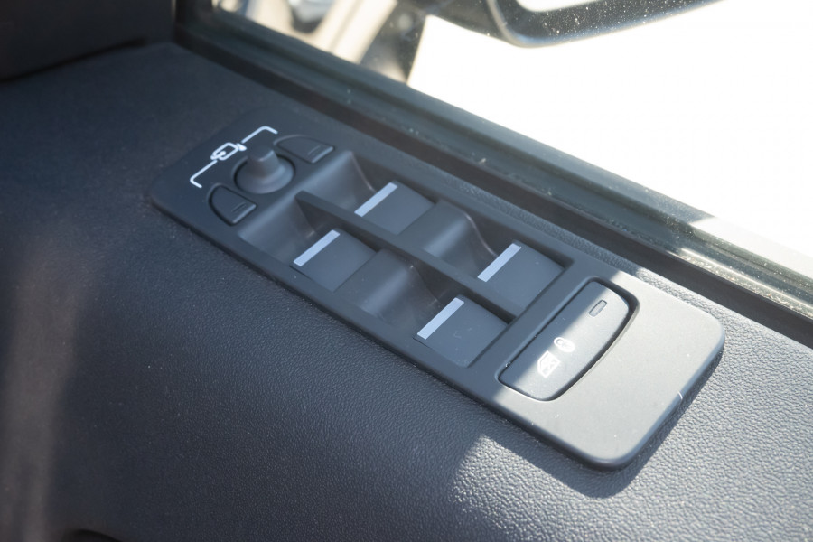 2025 MY25.5 Land Rover Discovery Sport L550 P250 Dynamic SE SUV