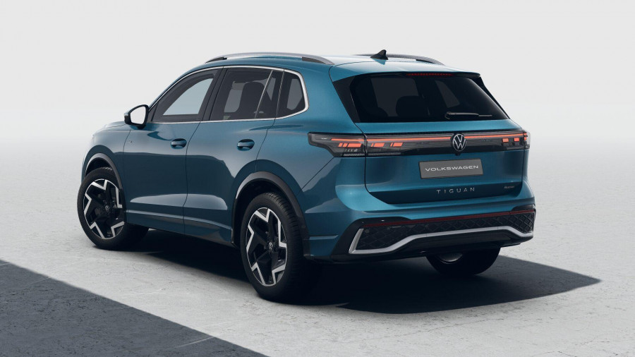 2025 Volkswagen Tiguan CT 150TSI R-Line SUV Image 3