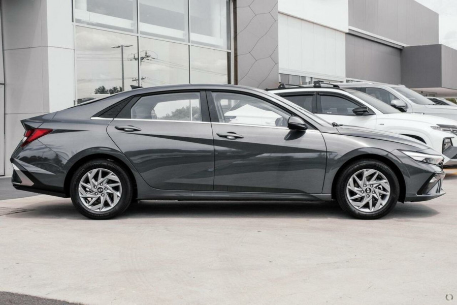 2025 Hyundai i30 CN7.V2 Hybrid Sedan Image 3