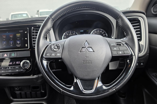 2018 MY18.5 Mitsubishi Outlander ZL LS SUV Image 18