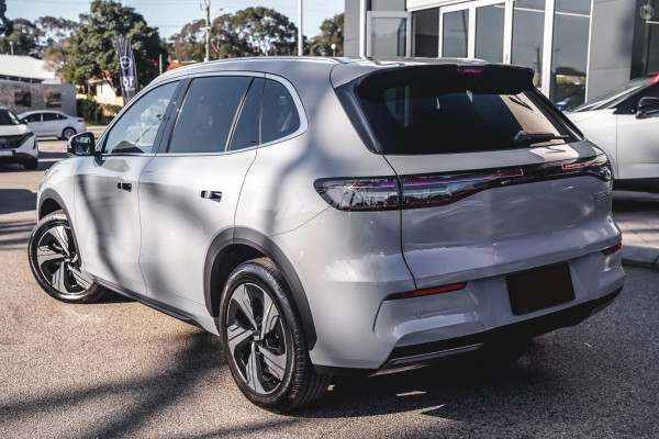 2026 MY27 Geely EX5 E245 Inspire Extended Range SUV Image 4