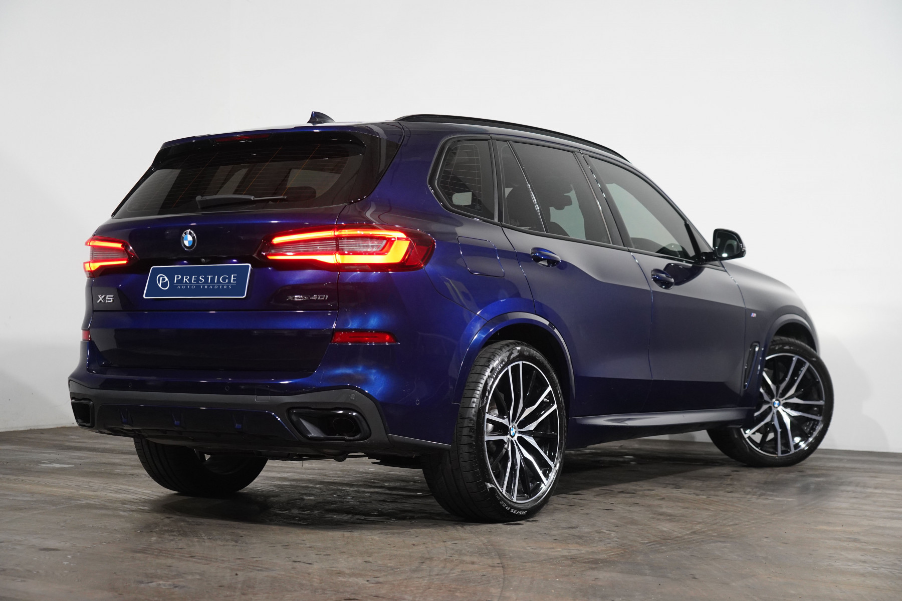 2022 BMW X5 Xdrive40i M Sport SUV Image 7