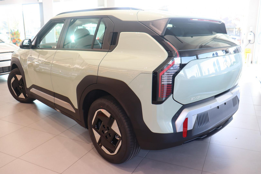 2026 MY27 Kia EV3 SV Air Long Range SUV Image 6