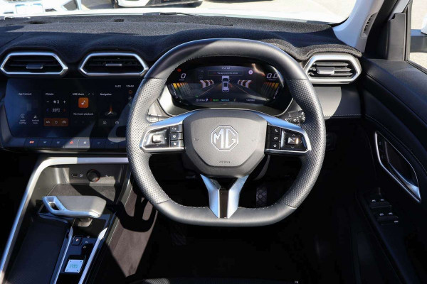 2025 MG ZS ZS32 Essence Hybrid+ SUV Image 10