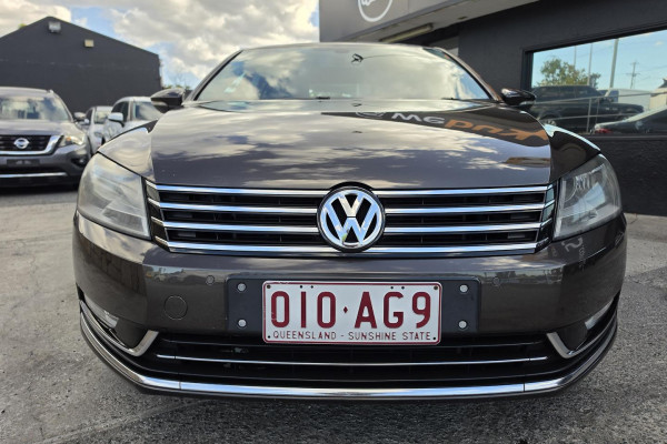 2012 MY12.5 Volkswagen Passat Type 3C 125TDI Highline Sedan Image 4