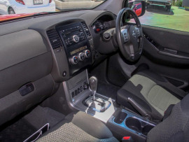 2010 Nissan Pathfinder R51  ST Suv