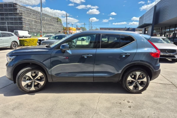 2025 MY26 Volvo XC40 XZ Plus B4 SUV Image 2