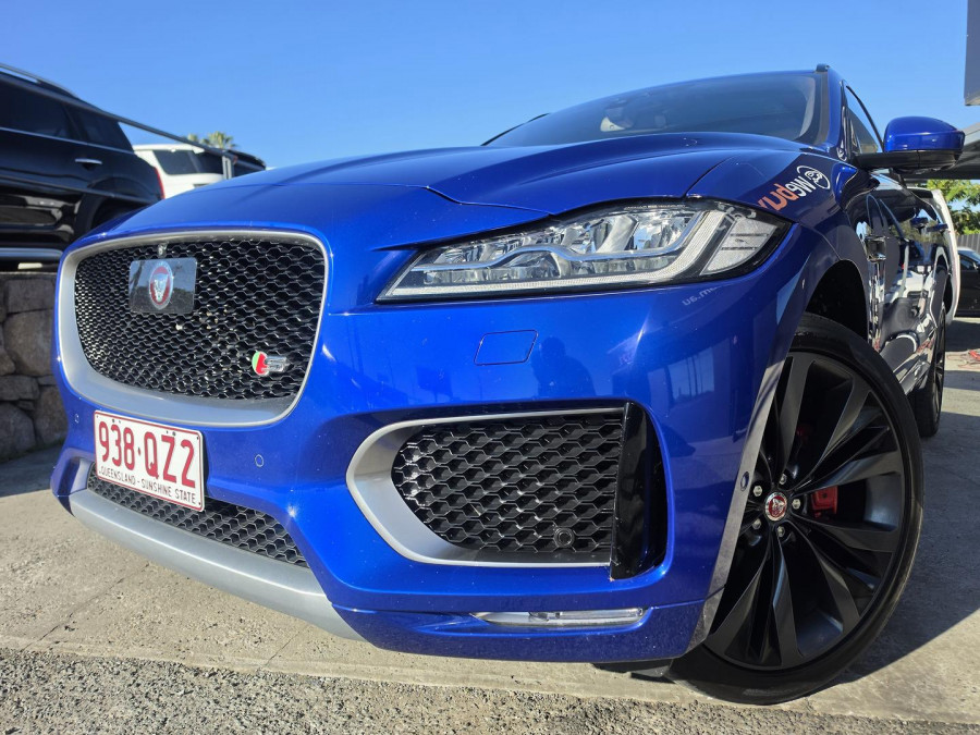 2016 MY17 Jaguar F-PACE X761 First Edition SUV Image 2
