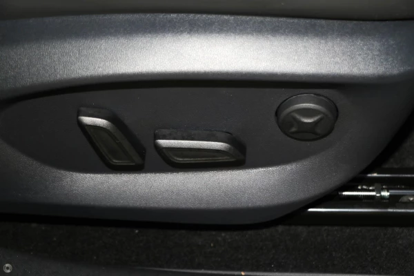 2025 MG HS AS33 Essence SUV Image 10