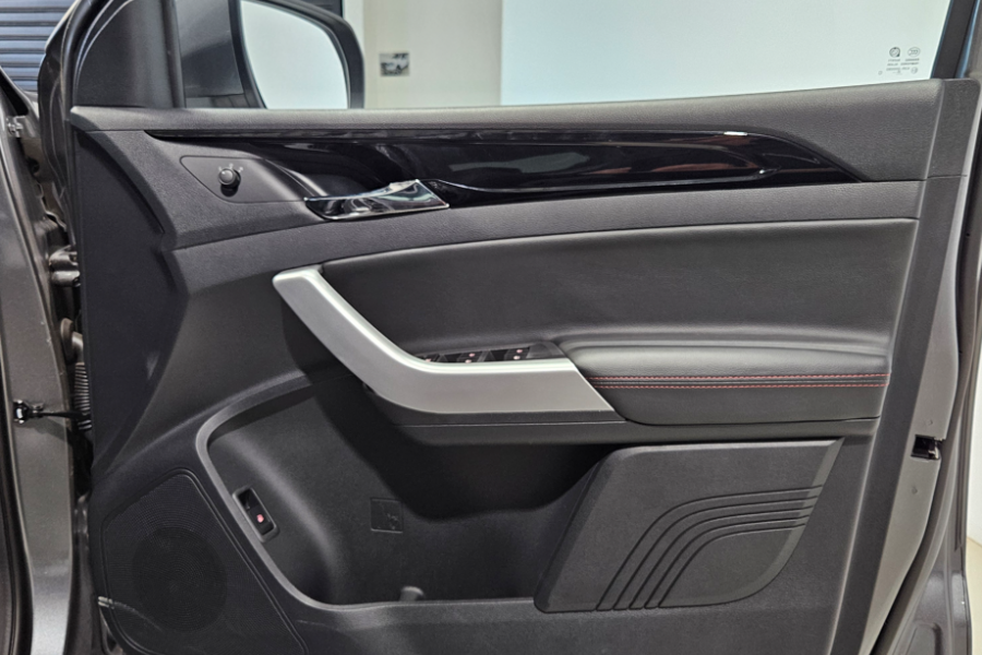 2023 LDV T60 SK8C Max PRO Ute Image 18