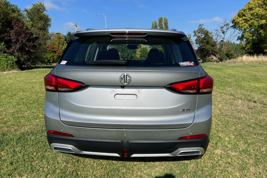 2025 MG ZS ZS32 Essence Turbo SUV Image 6