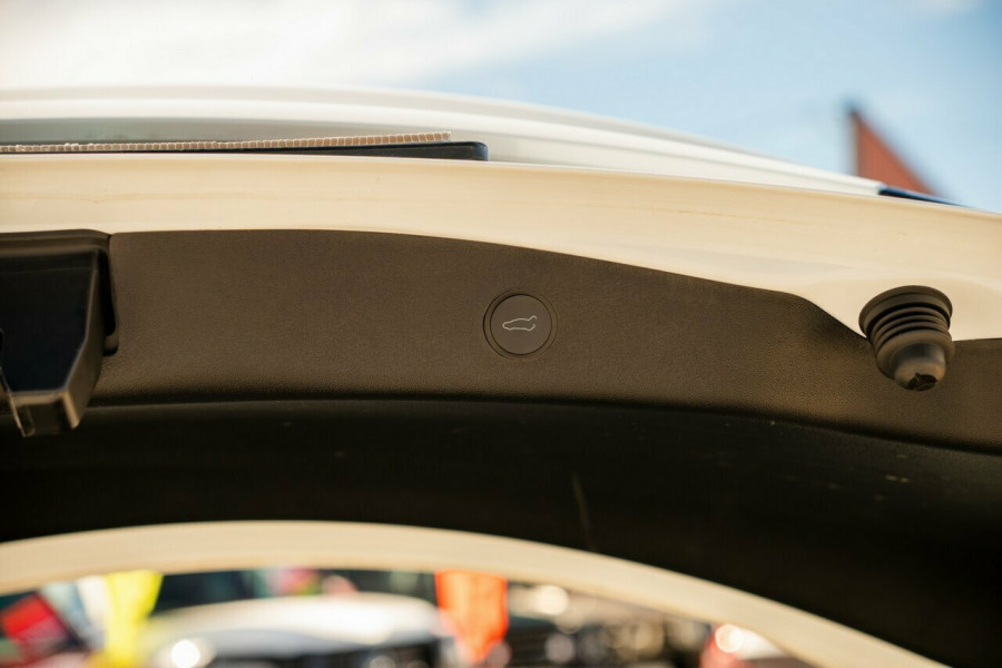 2023 Tesla Model 3  Rear-Wheel Drive Sedan Image 9