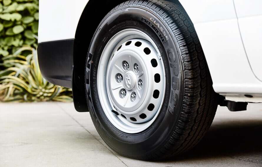 iLoad 16-inch steel wheels.