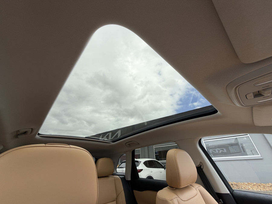2025 Leapmotor C10 B11 REEV Ultra Hybrid Design Wagon Image 32