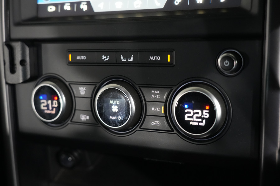 2020 Land Rover Discovery Series 5 SDV6 Landmark SUV