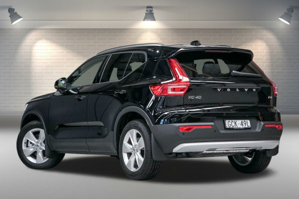 2025 MY26 Volvo XC40 XZ Plus B4 SUV Image 3